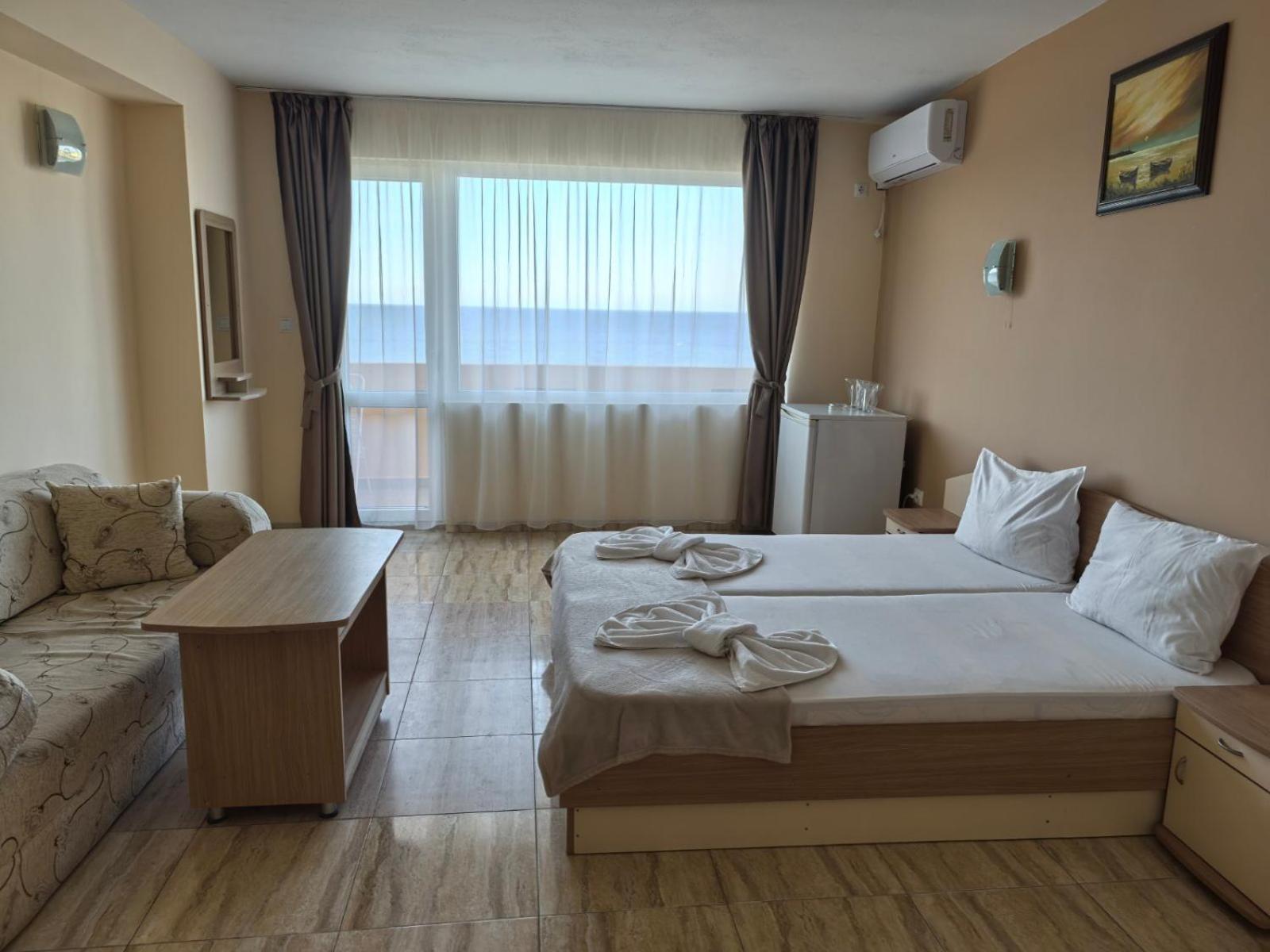 Family Hotel Alfa Vita Sozopol Buitenkant foto