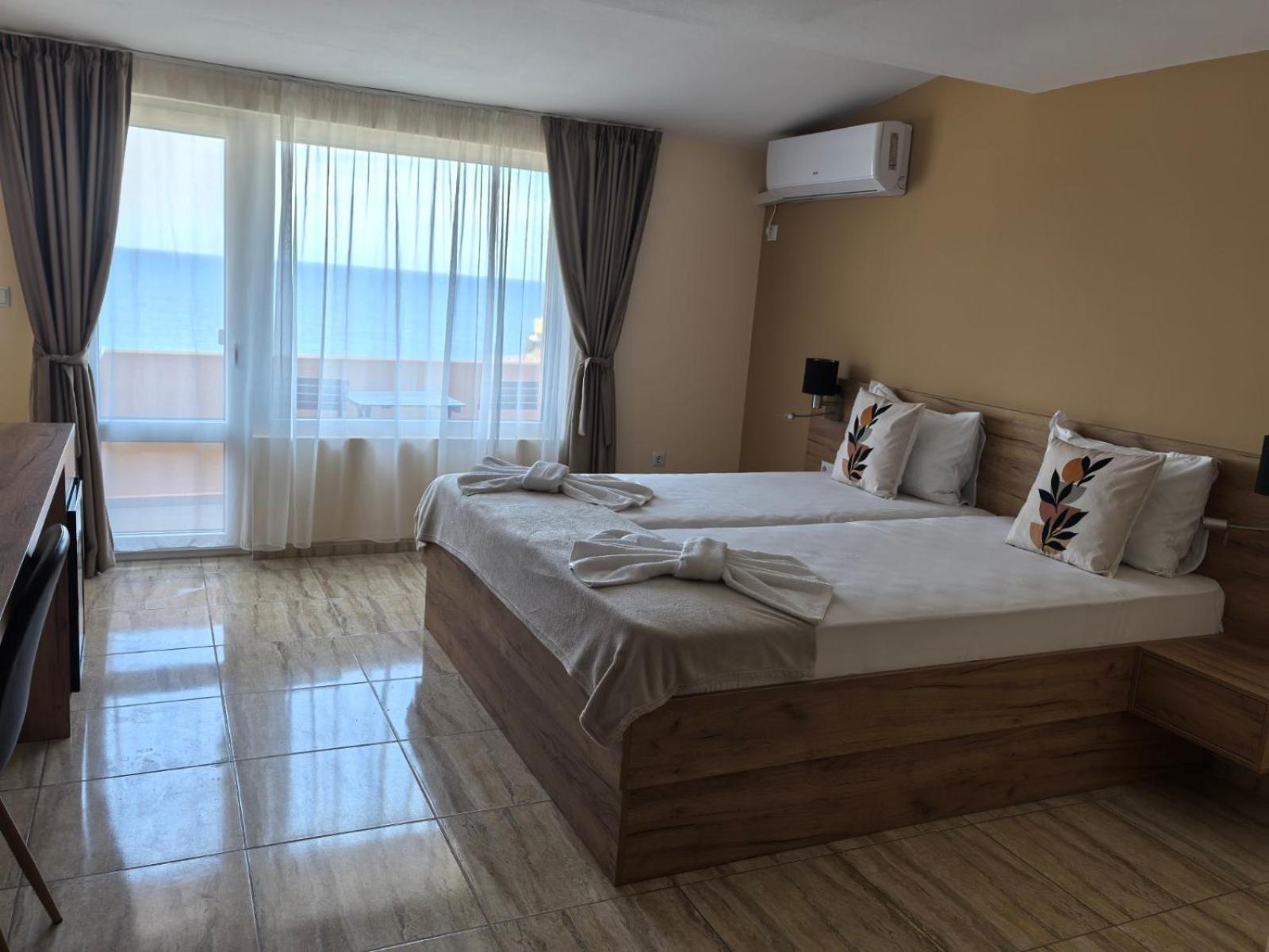 Family Hotel Alfa Vita Sozopol Buitenkant foto